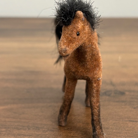 VINTAGE Miniature Toy FLOCKED HORSE Mini Fuzzy Pony Brown 3” Figure Collectible - Picture 6 of 9